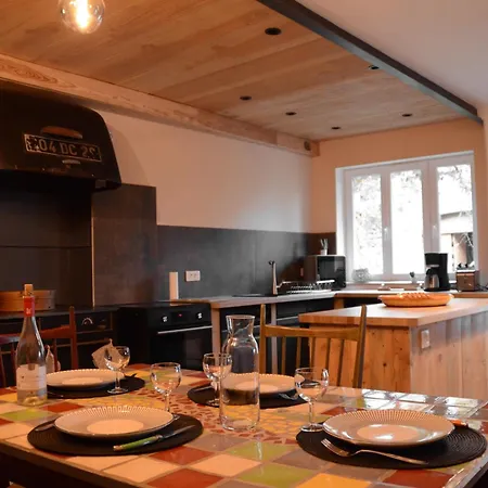 Bastide Au Bord Du Lez فيلة Le Pegue